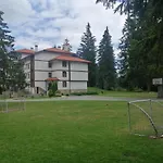 My Favorite Place: Lakes Retreat