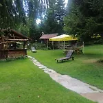 My Favorite Place: Lakes Retreat *